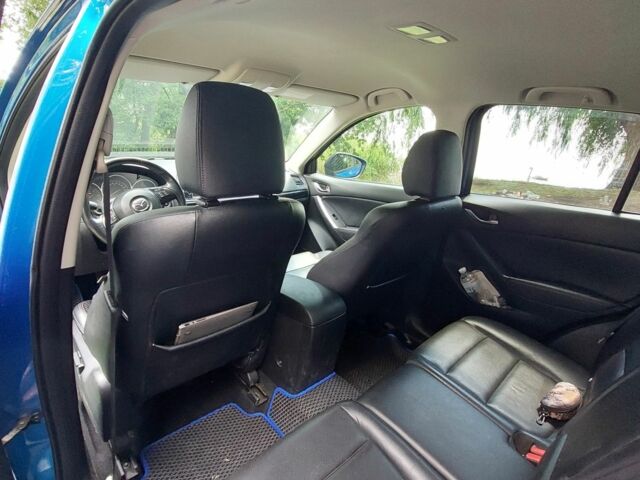 Синій Мазда СХ-5, об'ємом двигуна 2.2 л та пробігом 280 тис. км за 10200 $, фото 9 на Automoto.ua