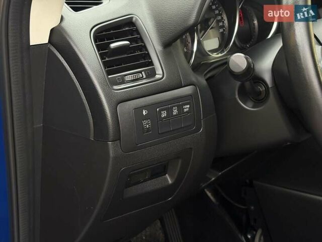 Синій Мазда СХ-5, об'ємом двигуна 2.2 л та пробігом 170 тис. км за 12100 $, фото 5 на Automoto.ua