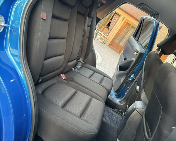Синий Мазда СХ-5, объемом двигателя 2.2 л и пробегом 270 тыс. км за 12850 $, фото 22 на Automoto.ua
