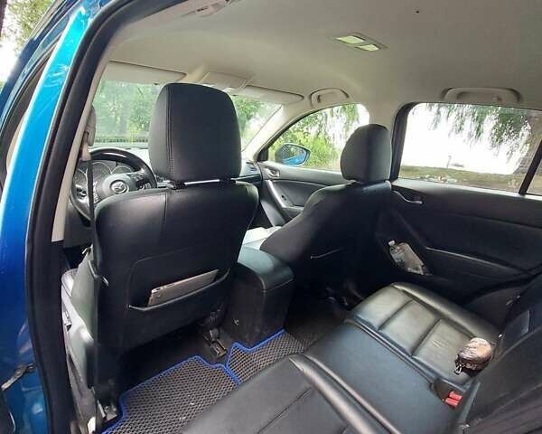 Синий Мазда СХ-5, объемом двигателя 2.2 л и пробегом 265 тыс. км за 14300 $, фото 9 на Automoto.ua