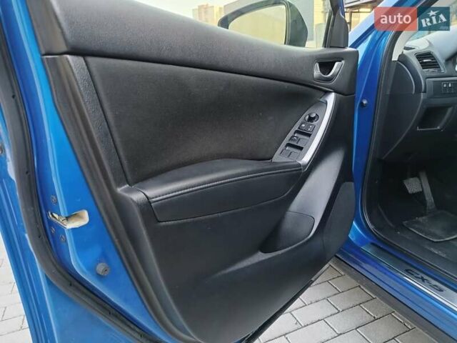 Синій Мазда СХ-5, об'ємом двигуна 2 л та пробігом 228 тис. км за 10900 $, фото 24 на Automoto.ua