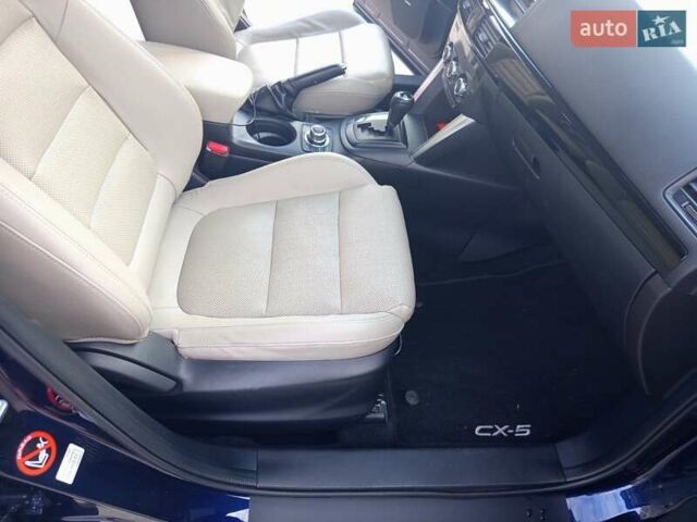 Синій Мазда СХ-5, об'ємом двигуна 2.2 л та пробігом 240 тис. км за 14300 $, фото 8 на Automoto.ua