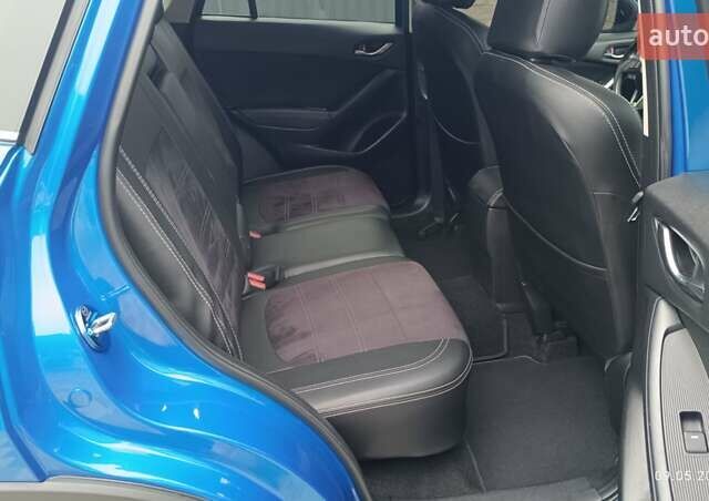 Синій Мазда СХ-5, об'ємом двигуна 2.2 л та пробігом 227 тис. км за 13000 $, фото 24 на Automoto.ua