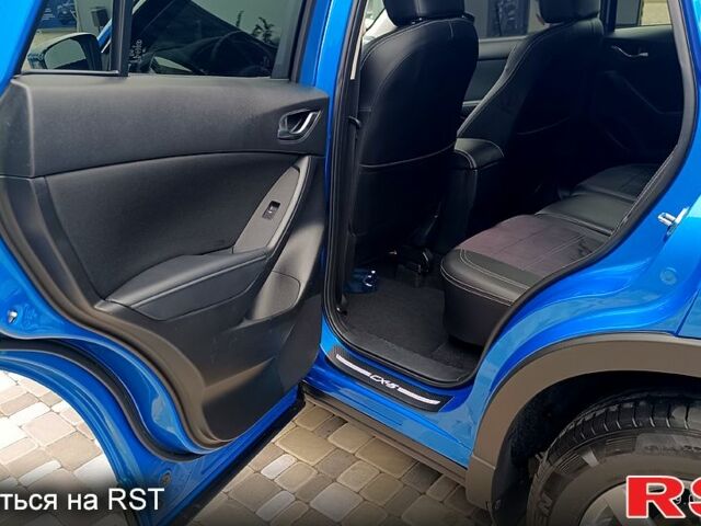 Синій Мазда СХ-5, об'ємом двигуна 2.2 л та пробігом 162 тис. км за 13300 $, фото 3 на Automoto.ua
