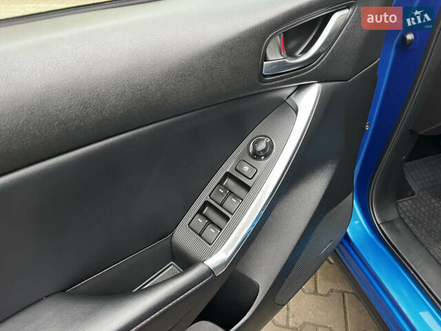 Синій Мазда СХ-5, об'ємом двигуна 2.2 л та пробігом 196 тис. км за 13299 $, фото 22 на Automoto.ua