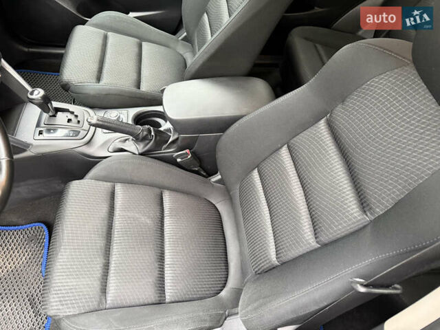 Синий Мазда СХ-5, объемом двигателя 2.19 л и пробегом 275 тыс. км за 12500 $, фото 30 на Automoto.ua