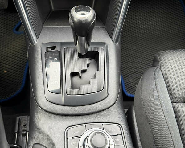 Синий Мазда СХ-5, объемом двигателя 2.19 л и пробегом 275 тыс. км за 12500 $, фото 35 на Automoto.ua