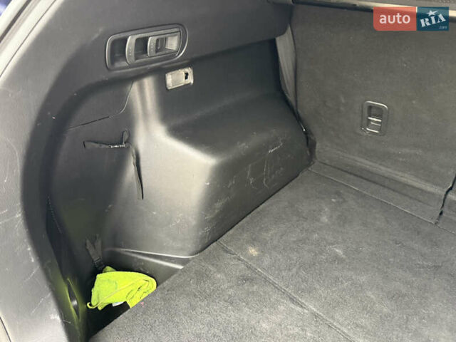 Синий Мазда СХ-5, объемом двигателя 2.19 л и пробегом 275 тыс. км за 12500 $, фото 45 на Automoto.ua