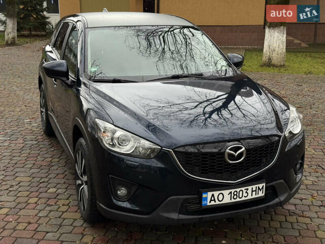 Синий Мазда СХ-5, объемом двигателя 2.2 л и пробегом 180 тыс. км за 13500 $, фото 4 на Automoto.ua