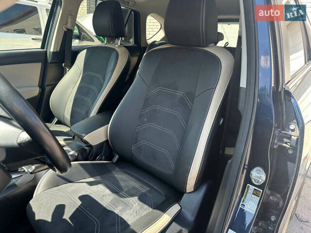 Синий Мазда СХ-5, объемом двигателя 0 л и пробегом 176 тыс. км за 11499 $, фото 4 на Automoto.ua