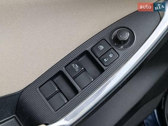 Синій Мазда СХ-5, об'ємом двигуна 2.5 л та пробігом 180 тис. км за 13940 $, фото 14 на Automoto.ua
