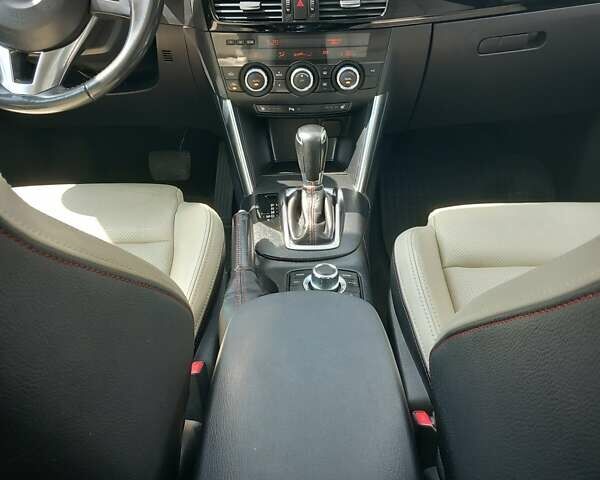 Синий Мазда СХ-5, объемом двигателя 2.2 л и пробегом 235 тыс. км за 15000 $, фото 15 на Automoto.ua