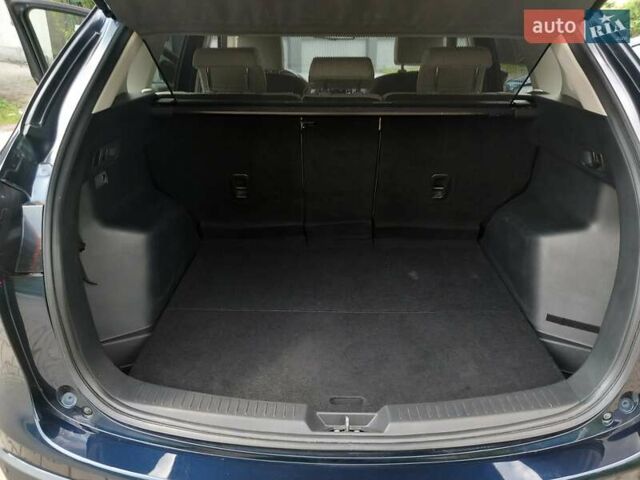 Синий Мазда СХ-5, объемом двигателя 2.2 л и пробегом 235 тыс. км за 15000 $, фото 22 на Automoto.ua