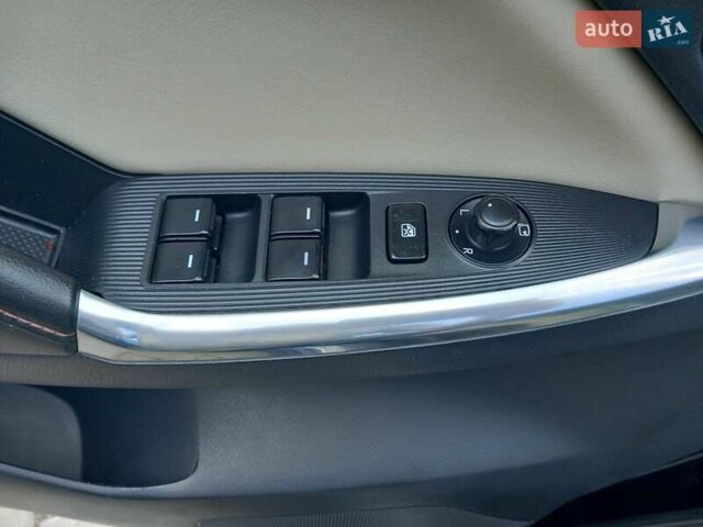 Синий Мазда СХ-5, объемом двигателя 2.2 л и пробегом 235 тыс. км за 15000 $, фото 7 на Automoto.ua