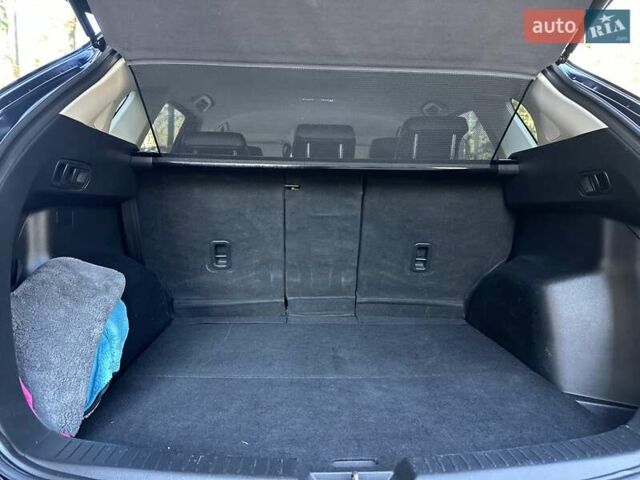 Синий Мазда СХ-5, объемом двигателя 2.19 л и пробегом 171 тыс. км за 16750 $, фото 83 на Automoto.ua