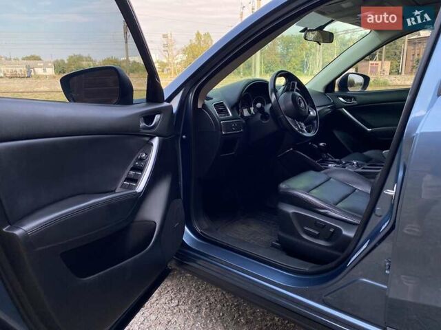 Мазда СХ-5 2015 в Бердичеве на Automoto.ua Синий Мазда СХ-5, объемом двигателя 2.49 л и пробегом 133 тыс. км за 14000 $, фото 15 на Automoto.ua