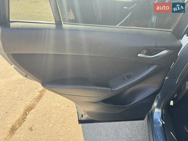 Синій Мазда СХ-5, об'ємом двигуна 2.19 л та пробігом 235 тис. км за 13900 $, фото 19 на Automoto.ua