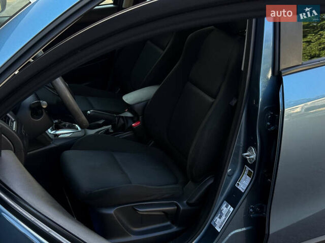 Синий Мазда СХ-5, объемом двигателя 2.49 л и пробегом 255 тыс. км за 13300 $, фото 7 на Automoto.ua