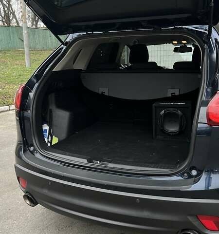 Синий Мазда СХ-5, объемом двигателя 2.49 л и пробегом 176 тыс. км за 16000 $, фото 7 на Automoto.ua