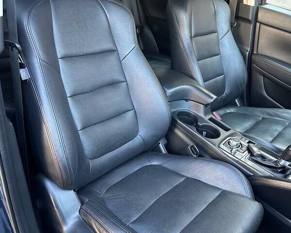 Синий Мазда СХ-5, объемом двигателя 2.19 л и пробегом 192 тыс. км за 16750 $, фото 103 на Automoto.ua