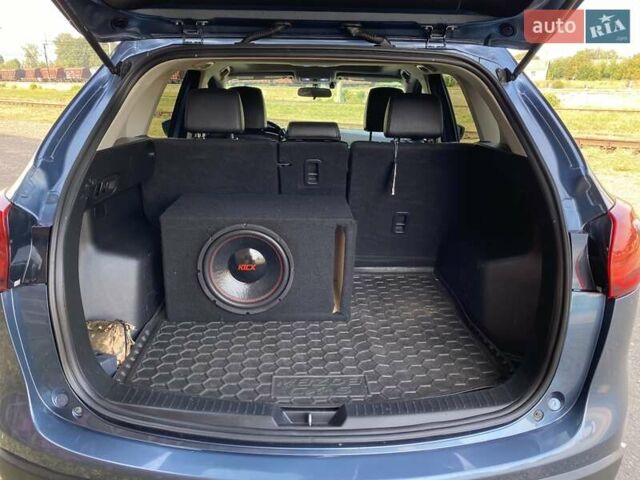 Мазда СХ-5 2015 в Бердичеве на Automoto.ua Синий Мазда СХ-5, объемом двигателя 2.49 л и пробегом 133 тыс. км за 14000 $, фото 28 на Automoto.ua