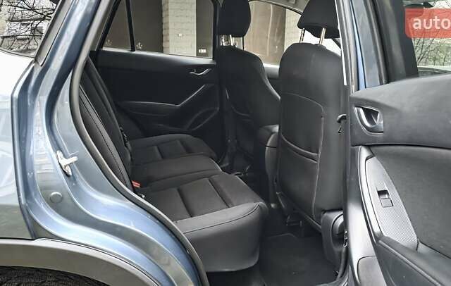 Синій Мазда СХ-5, об'ємом двигуна 2.5 л та пробігом 158 тис. км за 14000 $, фото 6 на Automoto.ua