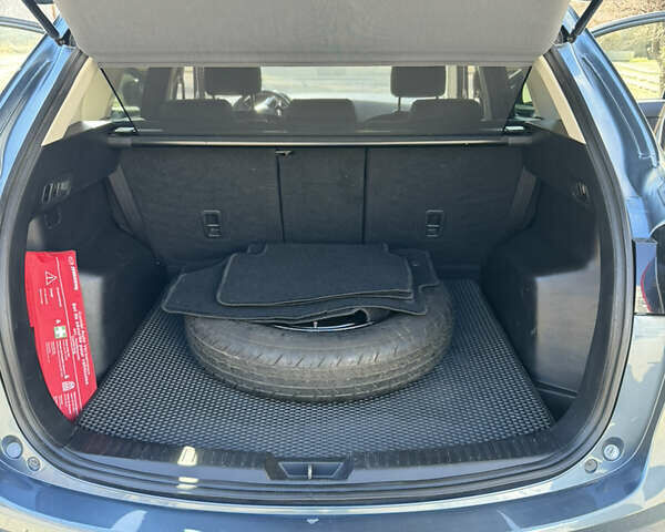 Синій Мазда СХ-5, об'ємом двигуна 2.19 л та пробігом 235 тис. км за 13900 $, фото 22 на Automoto.ua