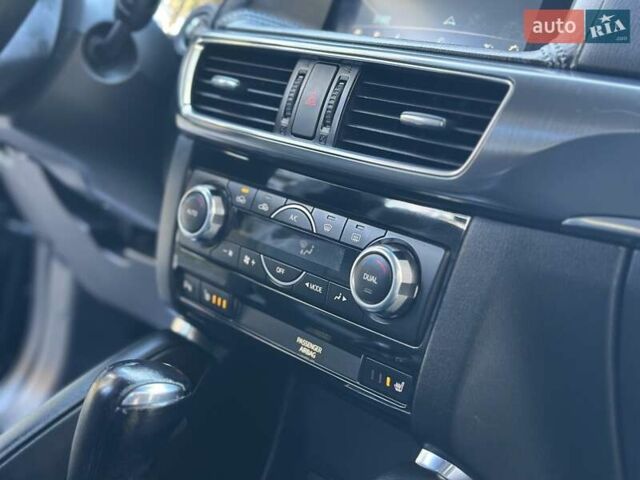 Синий Мазда СХ-5, объемом двигателя 2.19 л и пробегом 171 тыс. км за 16777 $, фото 65 на Automoto.ua