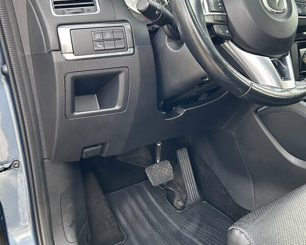 Мазда СХ-5 2016 в Ровно на Automoto.ua Синий Мазда СХ-5, объемом двигателя 2.5 л и пробегом 156 тыс. км за 15100 $, фото 25 на Automoto.ua