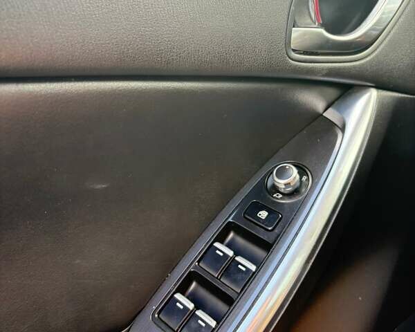 Синий Мазда СХ-5, объемом двигателя 2.2 л и пробегом 245 тыс. км за 17700 $, фото 26 на Automoto.ua