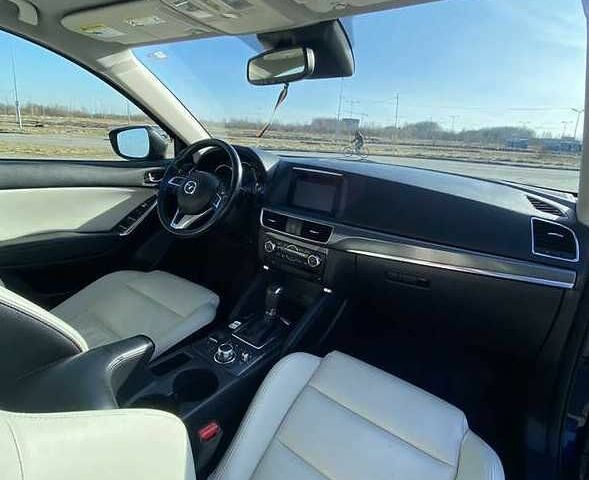 Мазда СХ-5 2016 в Львове на Automoto.ua Синий Мазда СХ-5, объемом двигателя 2.5 л и пробегом 155 тыс. км за 9500 $, фото 9 на Automoto.ua