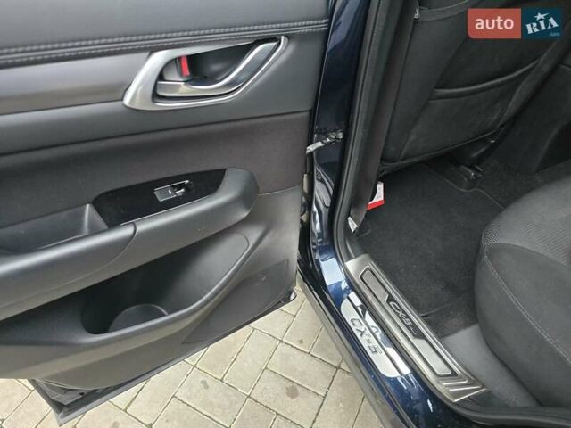 Синій Мазда СХ-5, об'ємом двигуна 2 л та пробігом 84 тис. км за 19300 $, фото 39 на Automoto.ua