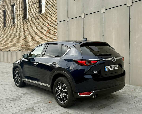 Мазда СХ-5 2017 в Луцке на Automoto.ua Синий Мазда СХ-5, объемом двигателя 2.19 л и пробегом 276 тыс. км за 18500 $, фото 1 на Automoto.ua