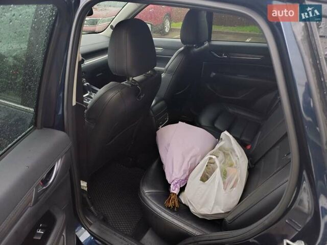 Мазда СХ-5 2017 в Чернигове на Automoto.ua Синий Мазда СХ-5, объемом двигателя 2.49 л и пробегом 86 тыс. км за 18900 $, фото 3 на Automoto.ua