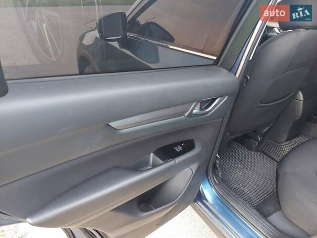 Синій Мазда СХ-5, об'ємом двигуна 2.49 л та пробігом 74 тис. км за 17500 $, фото 9 на Automoto.ua