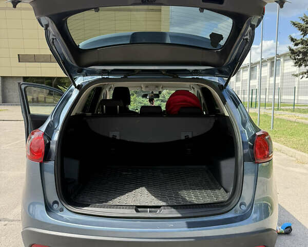 Синій Мазда СХ-5, об'ємом двигуна 2.19 л та пробігом 144 тис. км за 18300 $, фото 5 на Automoto.ua