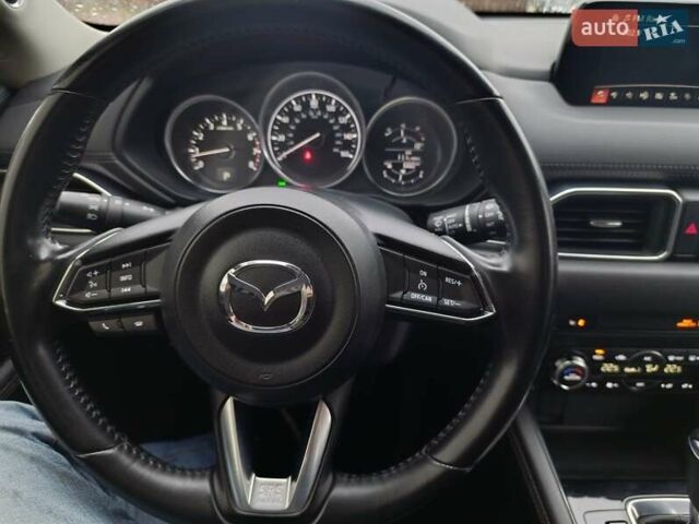 Мазда СХ-5 2017 в Чернигове на Automoto.ua Синий Мазда СХ-5, объемом двигателя 2.49 л и пробегом 86 тыс. км за 18900 $, фото 12 на Automoto.ua