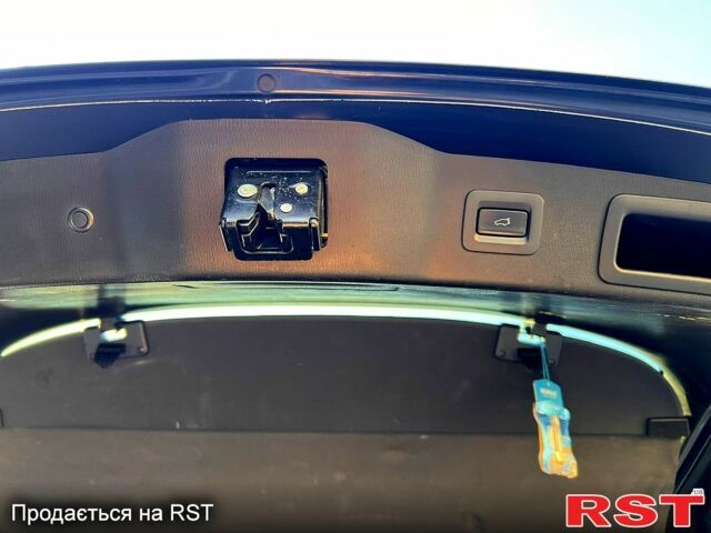 Мазда СХ-5 2017 в Звенигородка на Automoto.ua Синий Мазда СХ-5, объемом двигателя 2.2 л и пробегом 215 тыс. км за 23000 $, фото 7 на Automoto.ua