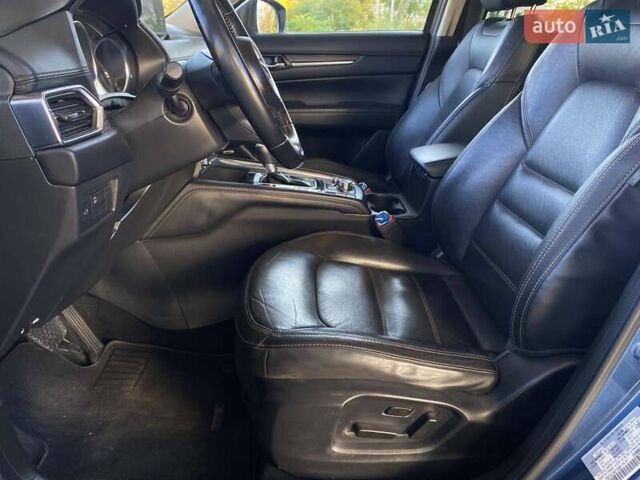 Мазда СХ-5 2017 у Миколаєві на Automoto.ua Синій Мазда СХ-5, об'ємом двигуна 2.49 л та пробігом 133 тис. км за 17900 $, фото 15 на Automoto.ua