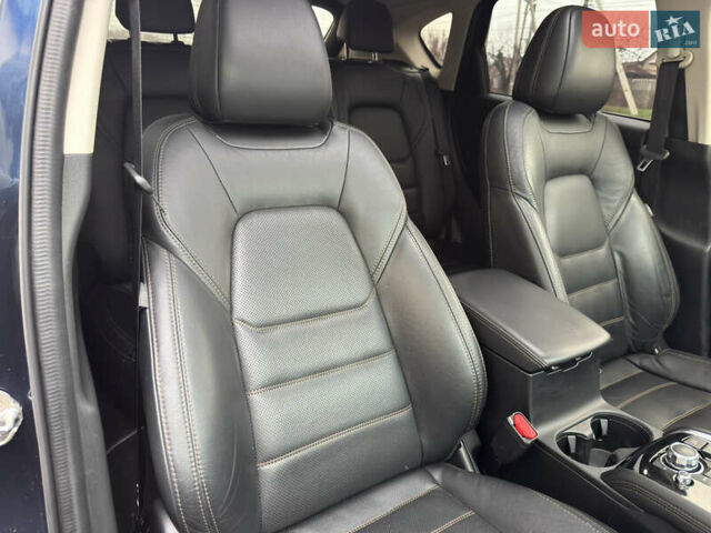 Синій Мазда СХ-5, об'ємом двигуна 2.49 л та пробігом 130 тис. км за 18000 $, фото 30 на Automoto.ua