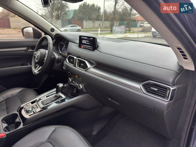 Синій Мазда СХ-5, об'ємом двигуна 2.49 л та пробігом 130 тис. км за 18000 $, фото 28 на Automoto.ua