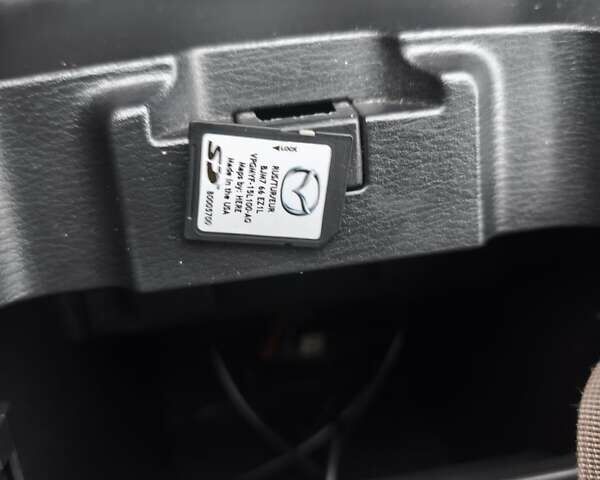 Синий Мазда СХ-5, объемом двигателя 2.19 л и пробегом 105 тыс. км за 26500 $, фото 41 на Automoto.ua