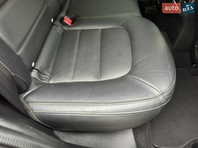 Синій Мазда СХ-5, об'ємом двигуна 2.49 л та пробігом 130 тис. км за 18000 $, фото 35 на Automoto.ua