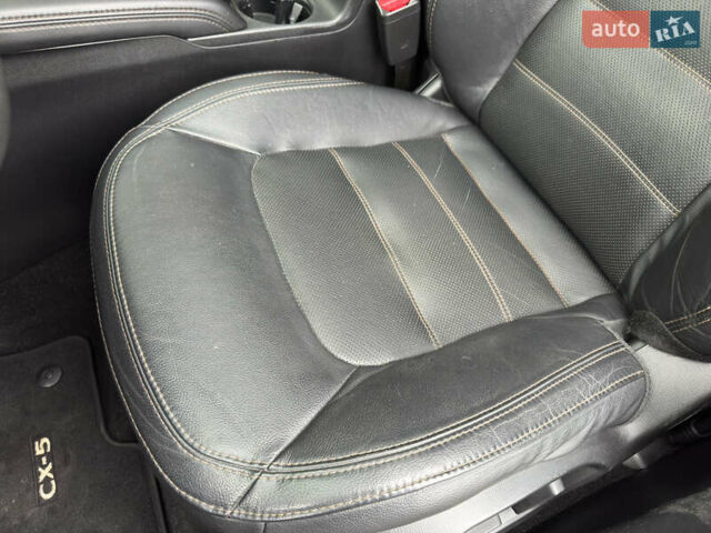 Синій Мазда СХ-5, об'ємом двигуна 2.49 л та пробігом 130 тис. км за 18000 $, фото 21 на Automoto.ua