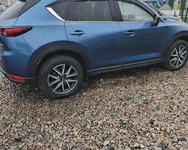 Синий Мазда СХ-5, объемом двигателя 2.5 л и пробегом 137 тыс. км за 19000 $, фото 2 на Automoto.ua