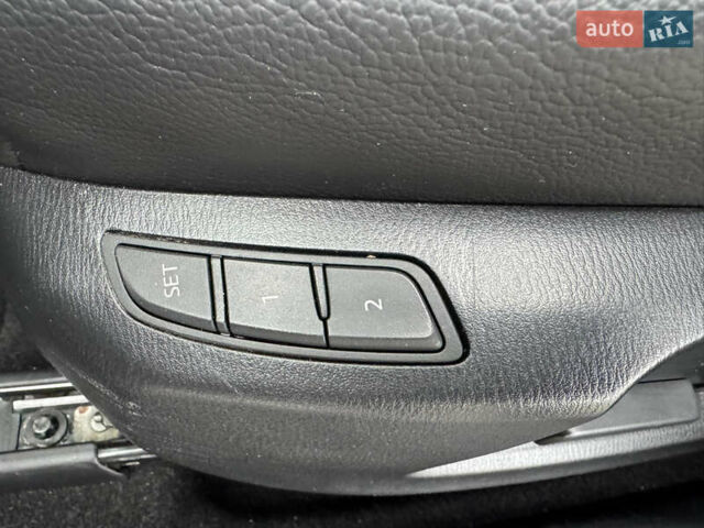 Синій Мазда СХ-5, об'ємом двигуна 2.49 л та пробігом 130 тис. км за 18000 $, фото 23 на Automoto.ua