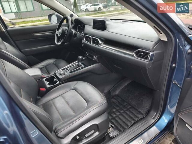 Синий Мазда СХ-5, объемом двигателя 2.19 л и пробегом 105 тыс. км за 26500 $, фото 63 на Automoto.ua