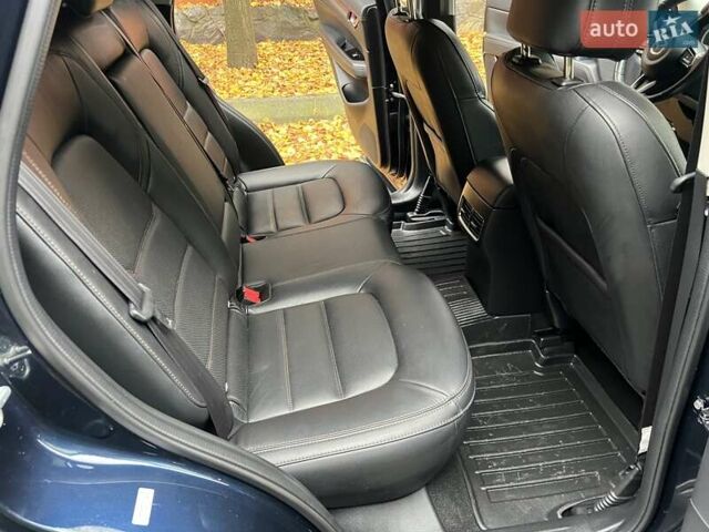 Синий Мазда СХ-5, объемом двигателя 2.49 л и пробегом 145 тыс. км за 18900 $, фото 34 на Automoto.ua