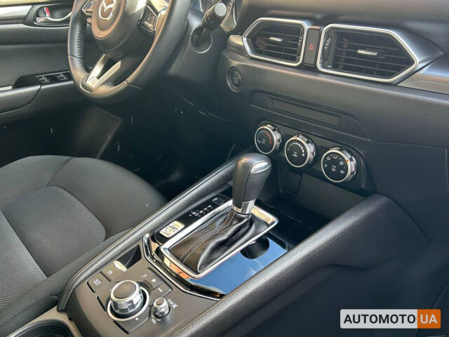 Мазда СХ-5 2018 в Черновцах на Automoto.ua Синий Мазда СХ-5, объемом двигателя 2.5 л и пробегом 26 тыс. км за 19400 $, фото 12 на Automoto.ua
