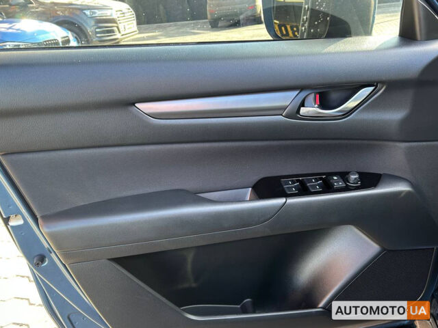 Мазда СХ-5 2018 в Черновцах на Automoto.ua Синий Мазда СХ-5, объемом двигателя 2.5 л и пробегом 26 тыс. км за 19400 $, фото 6 на Automoto.ua